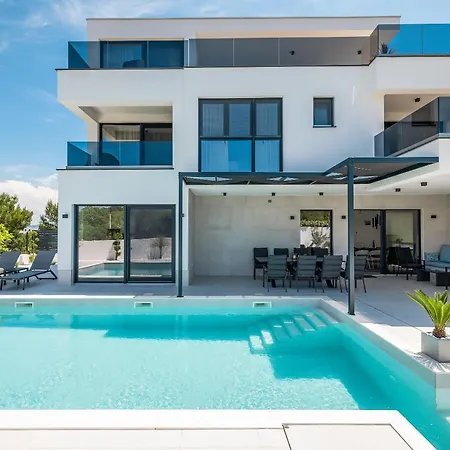 Villa Levant *