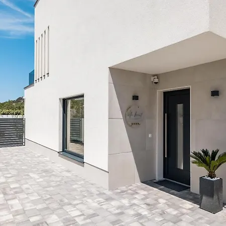 Villa Levant