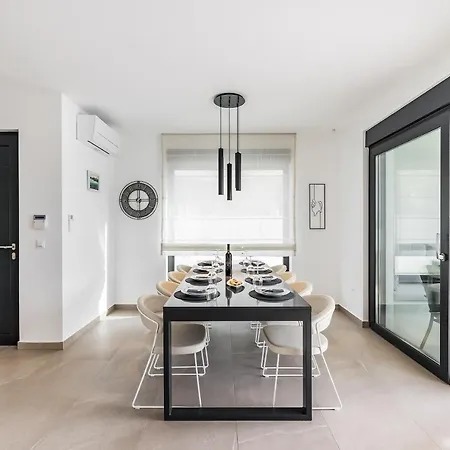 Βίλα Levant Μούρτερ